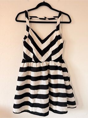 Line & Dote Striped Fit-and-Flare Dress Size XS